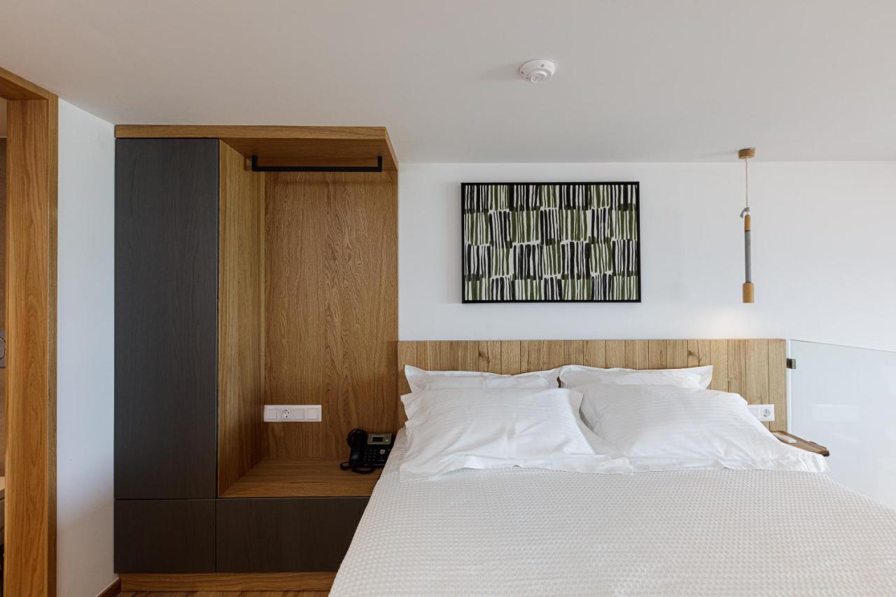 North Coast Seaside 4* Rethimnon